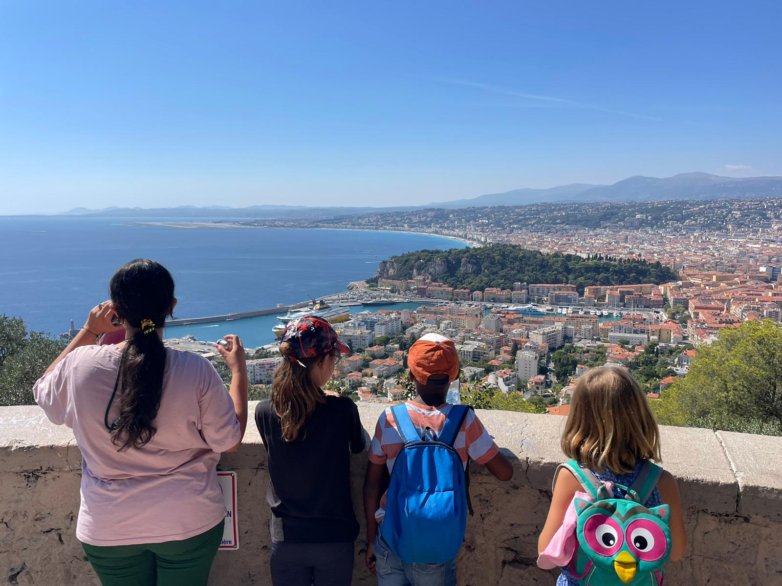 Sortie au château de Nice avec le centre de Loisirs pour enfant organisé l'association Loisirs Séjours Côte d'Azur